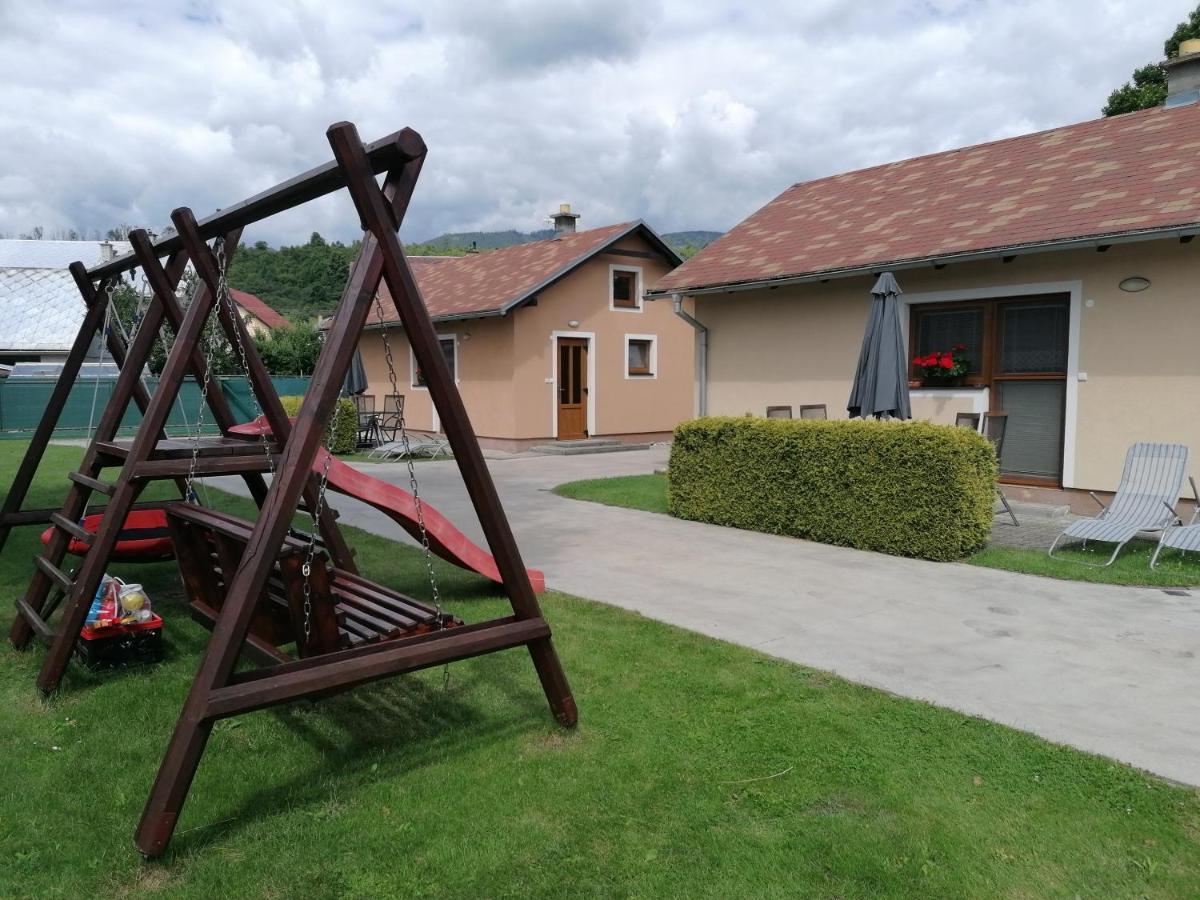 Apartment Chatky Aquaduo Liptovská Sielnica エクステリア 写真